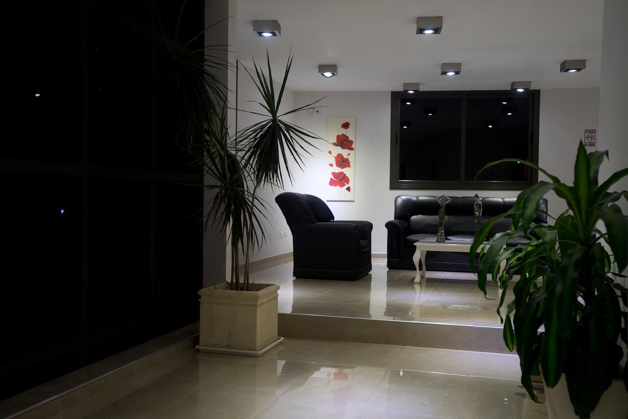 Complejo Riro Namaste Hotell San Antonio de Arredondo Exteriör bild
